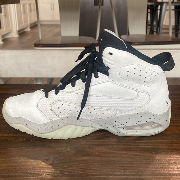 Nike Air Jordan Lift Off Men’s Basketball Shoes Size 9.5 White Black Wolf Grey - Picture 10 of 14
